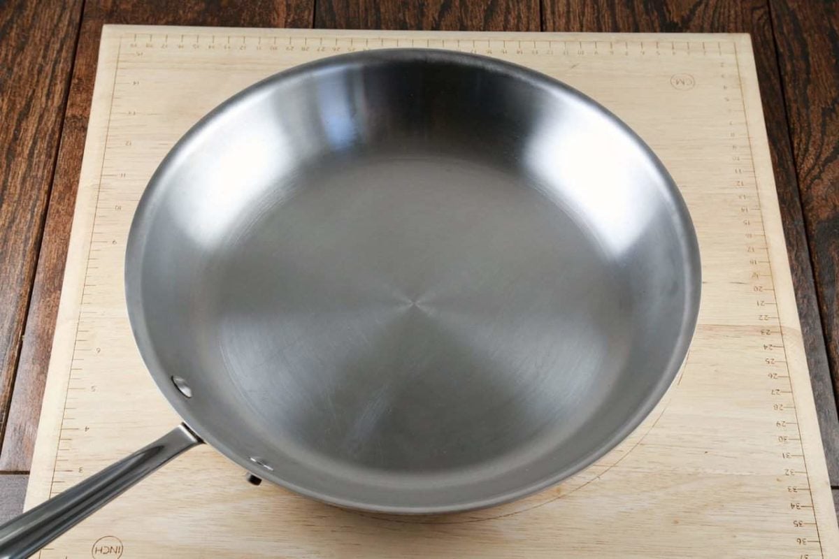Learn How to Clean Stainless Steel Pans Jessica Gavin