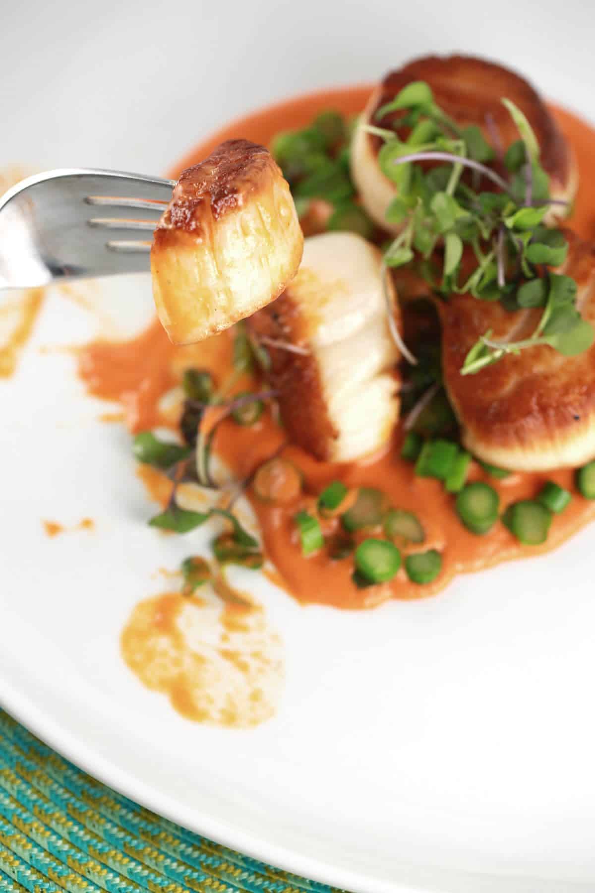 Scallops with Roasted Red Pepper Coulis Jessica Gavin