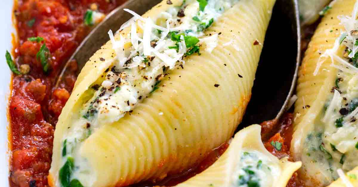 Stuffed Shells with Spinach - Jessica Gavin