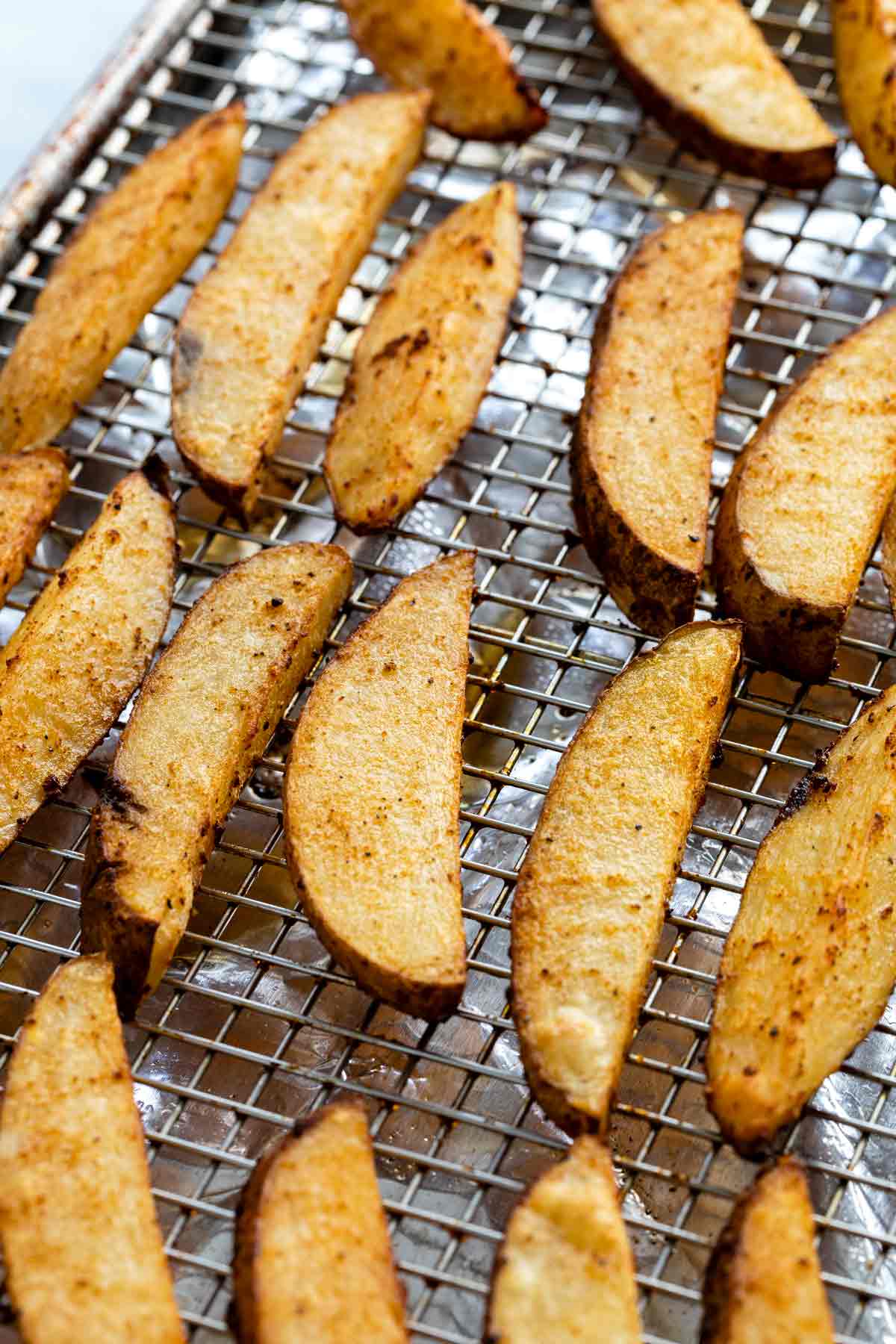 Baked Potato Wedges with Dipping Sauce Jessica Gavin