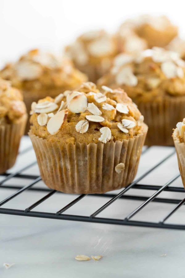 vegan-pumpkin-muffins-on-cooling-rack