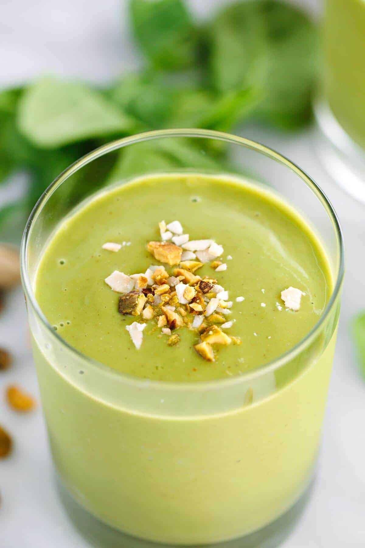 Energizing Matcha Green Tea Smoothie with Peaches - Jessica Gavin