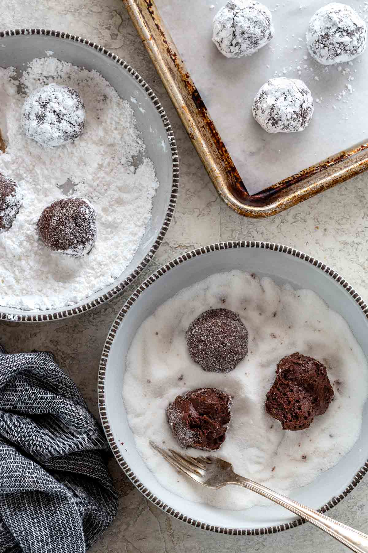 Photo showing the steps of coating crinkle cookies in two types of sugar.