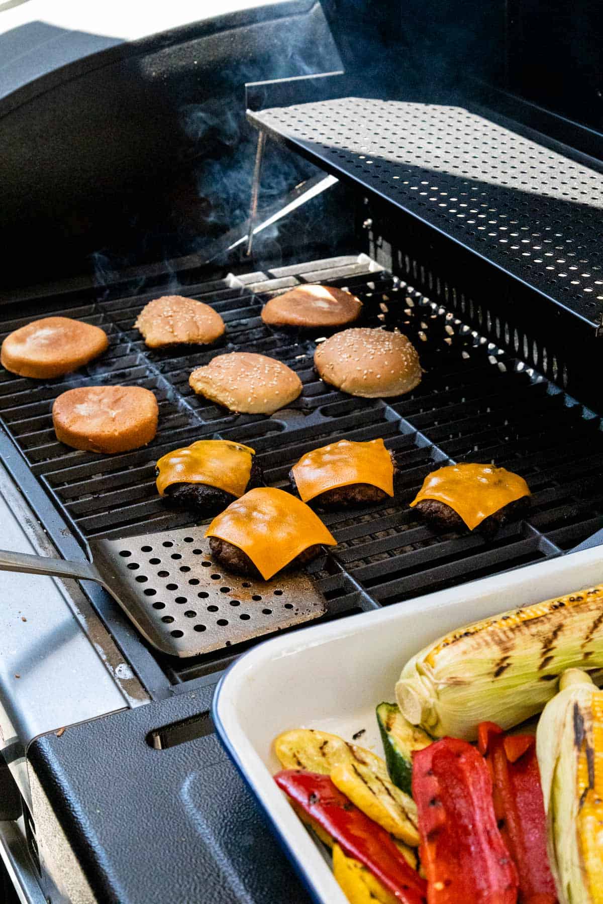 Perfect Grilled Burgers Jessica Gavin