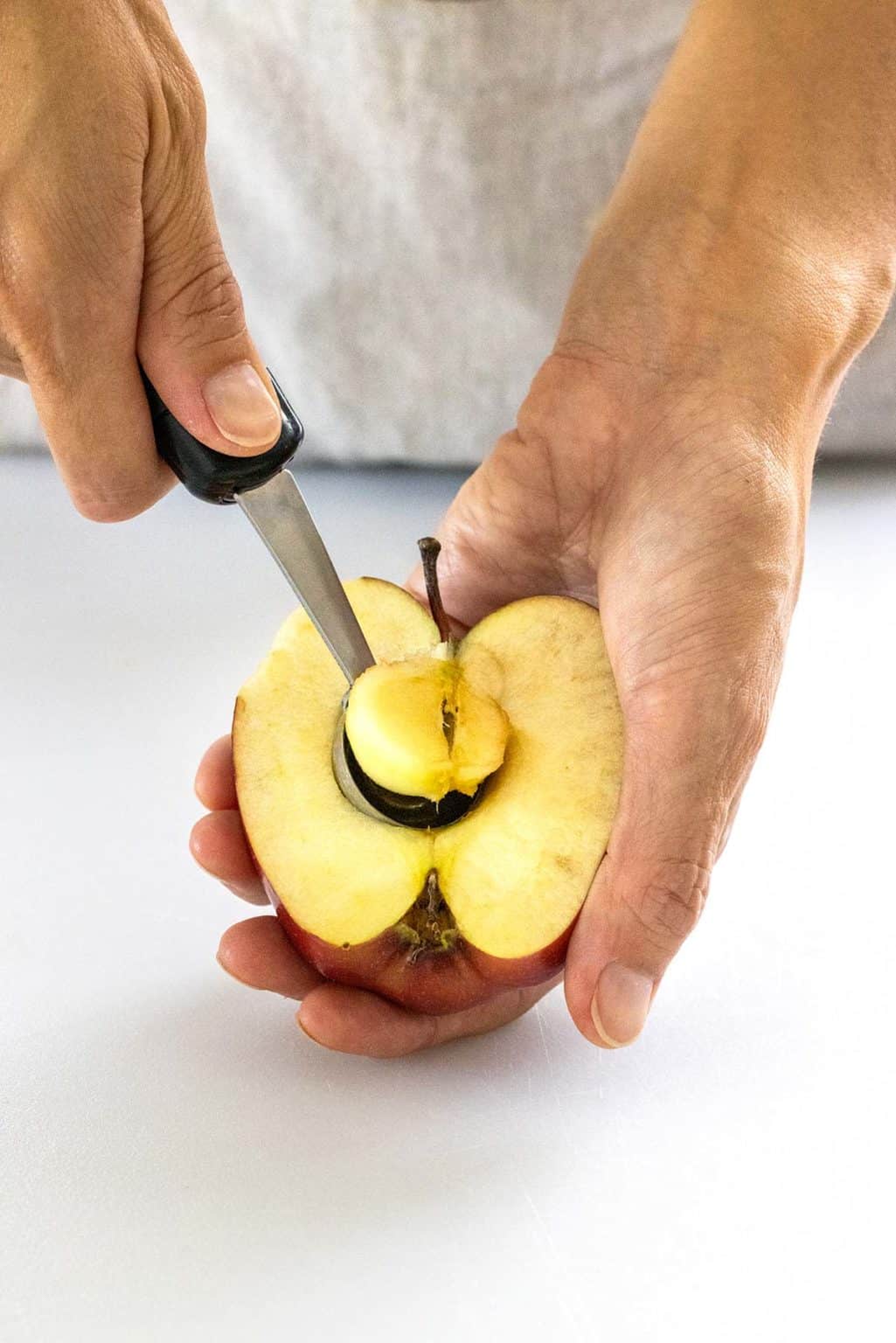 How to Cut an Apple Jessica Gavin