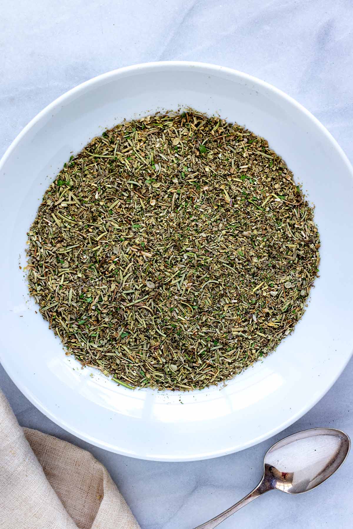 Bowl of dried spices after being mixed together.